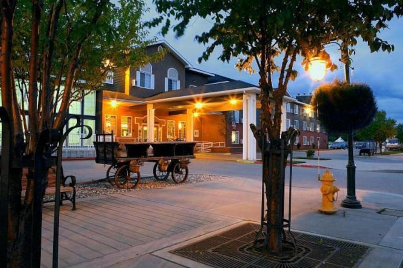 Wingate By Wyndham Anchorage Downtown - Ship Creek Hotel Exterior foto